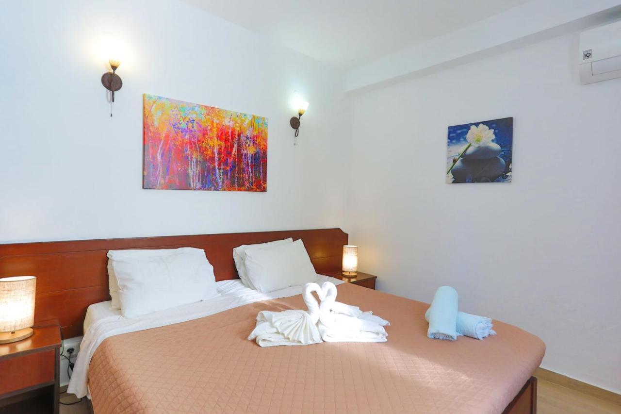 Kaminaki Beachfront Apartments Nisaki  Екстериор снимка