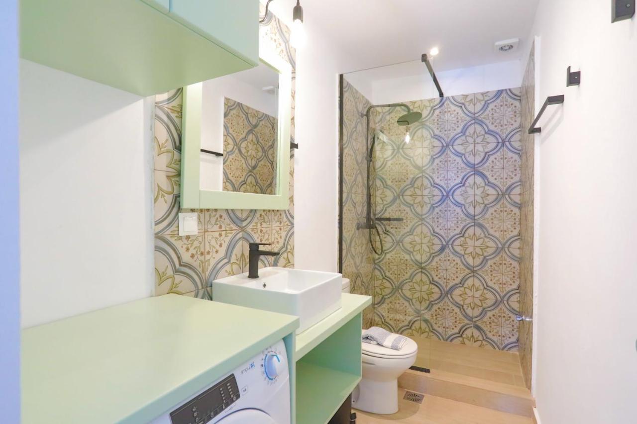 Kaminaki Beachfront Apartments Nisaki  Екстериор снимка