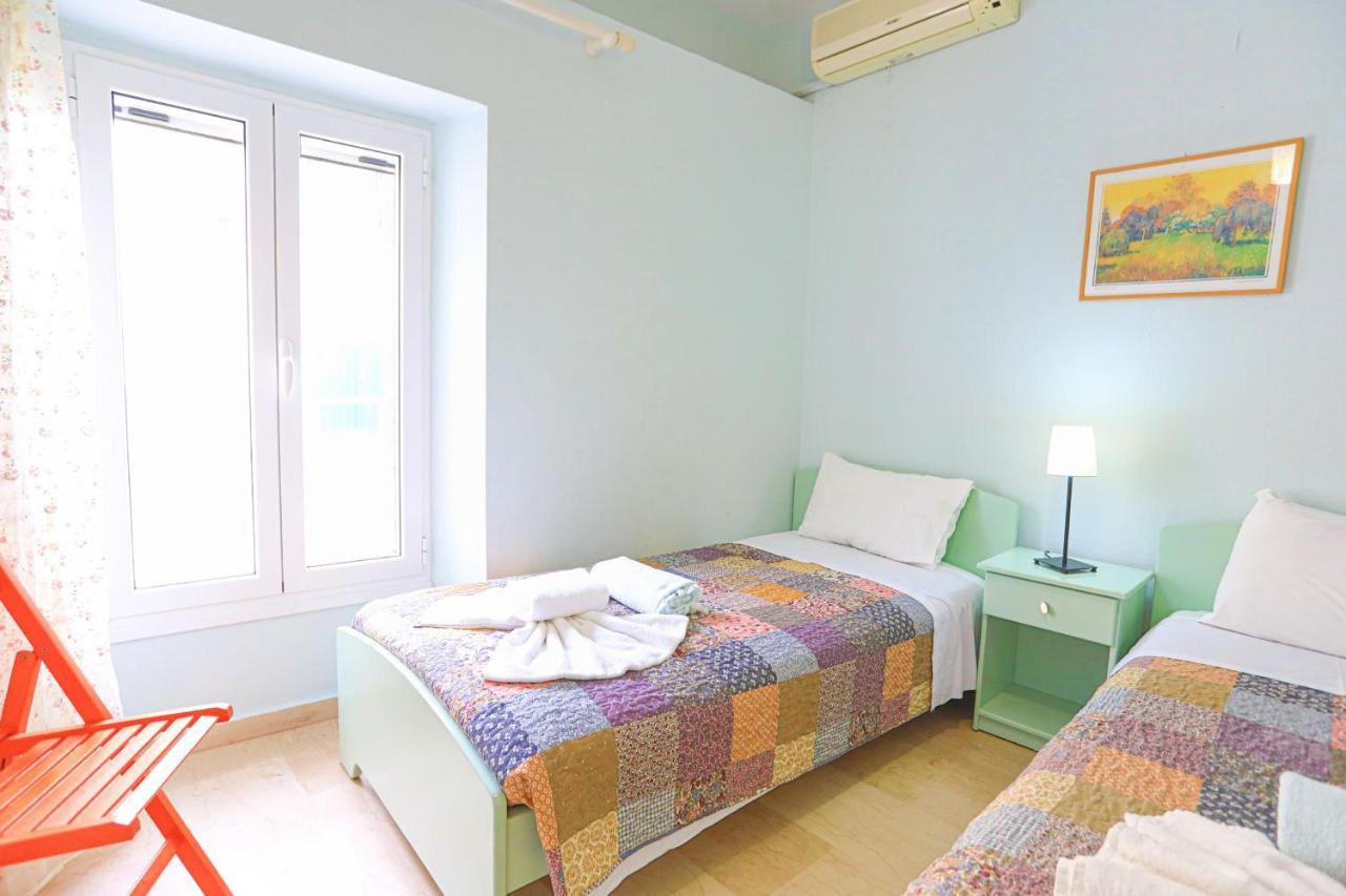 Kaminaki Beachfront Apartments Nisaki  Екстериор снимка