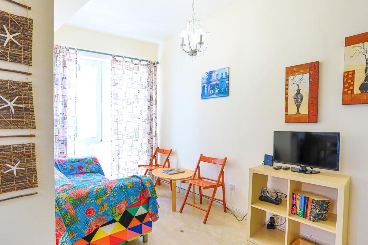 Kaminaki Beachfront Apartments Nisaki  Екстериор снимка