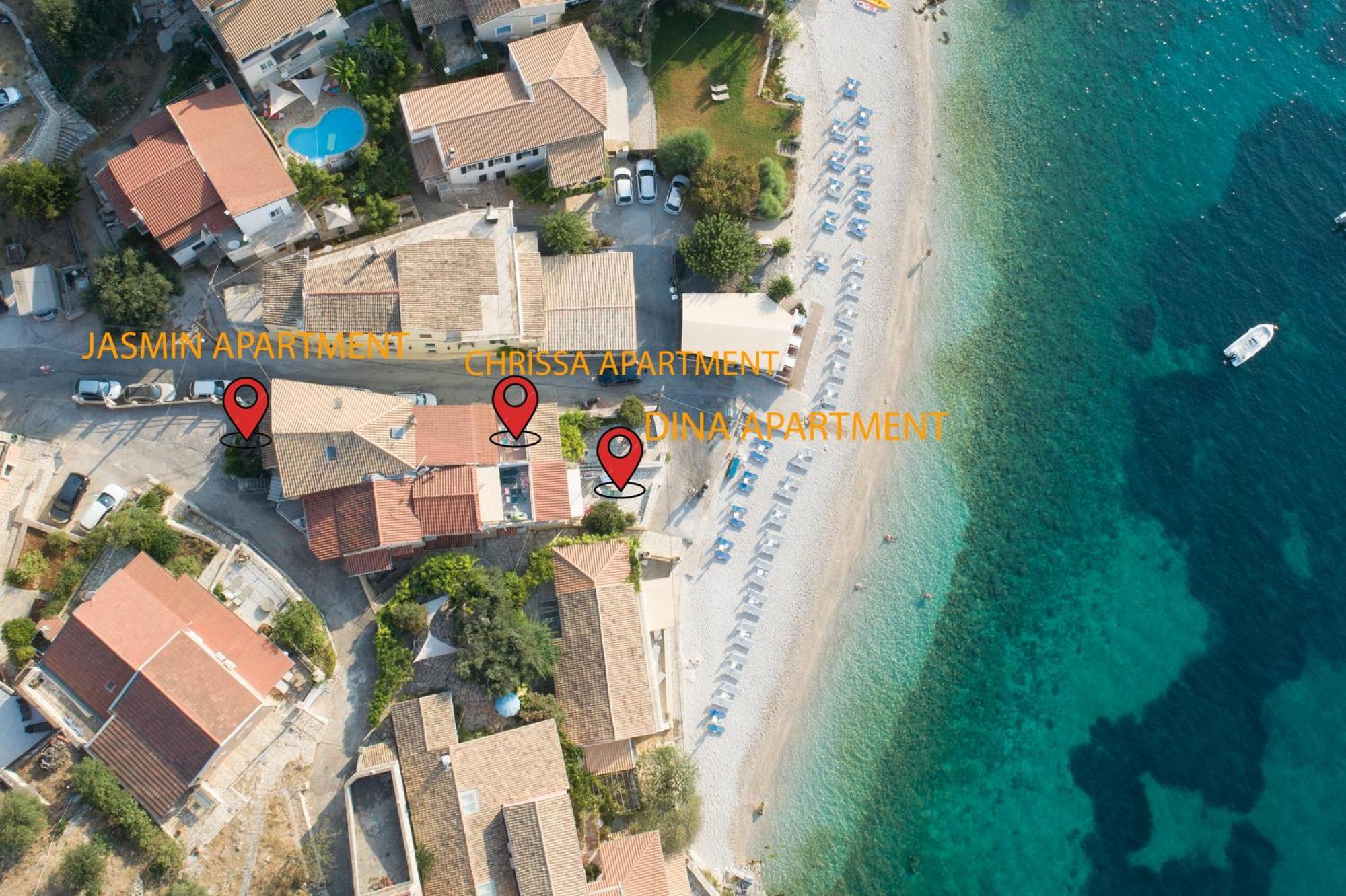Kaminaki Beachfront Apartments Nisaki  Екстериор снимка